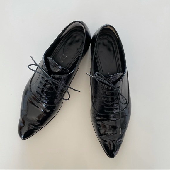 Prada Patent Leather Oxfords Size 7 - Picture 1 of 2